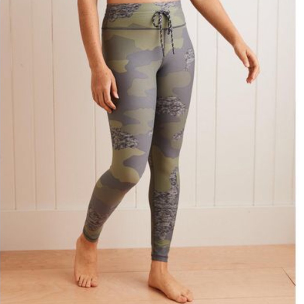 Aerie Move Drawcord  7/8 Legging